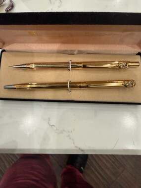 Bob Siemon Designs Gold Tone Eagle Pen and Mechanical Pencil Set with Case